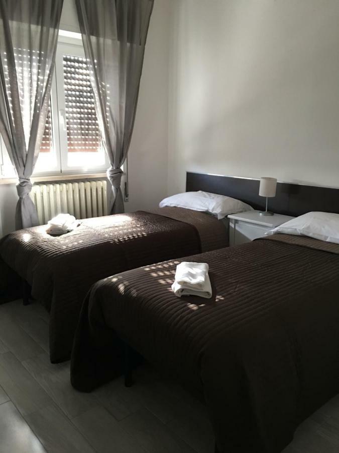 Il Turista Villa Pavia Eksteriør billede